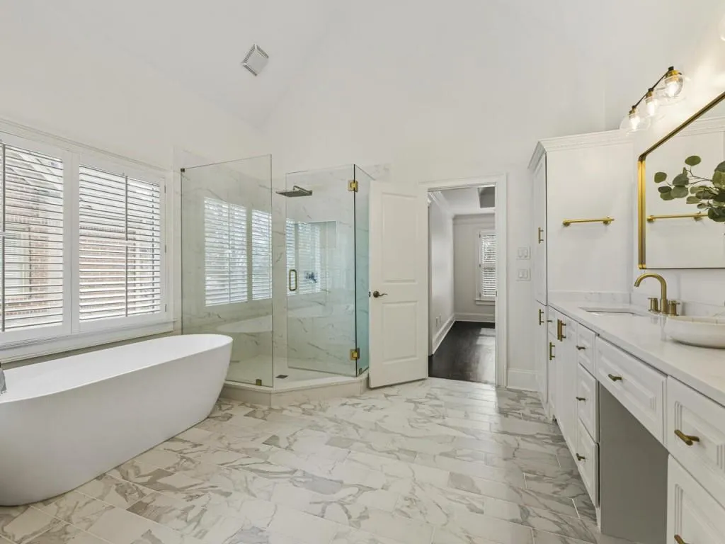 1000 Madeline Lane, Sandy Springs, Georgia 30350, 4 Bedrooms Bedrooms, ,4 BathroomsBathrooms,Residential,Sold,1000 Madeline Lane,7358423