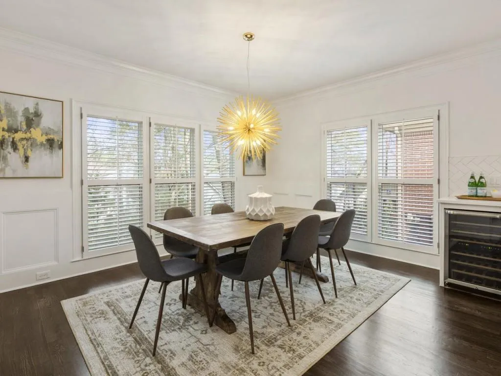 1000 Madeline Lane, Sandy Springs, Georgia 30350, 4 Bedrooms Bedrooms, ,4 BathroomsBathrooms,Residential,Sold,1000 Madeline Lane,7358423