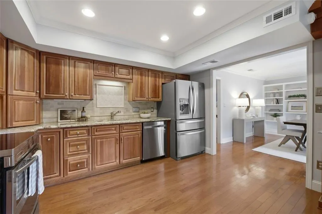 413 The North Chace, Sandy Springs, Georgia 30328, 4 Bedrooms Bedrooms, ,3 BathroomsBathrooms,Residential,For Sale,413 The North Chace,7759168