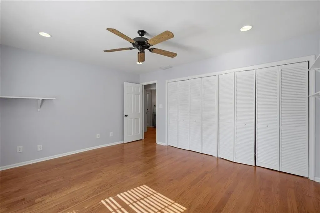 Guest bedroom 1