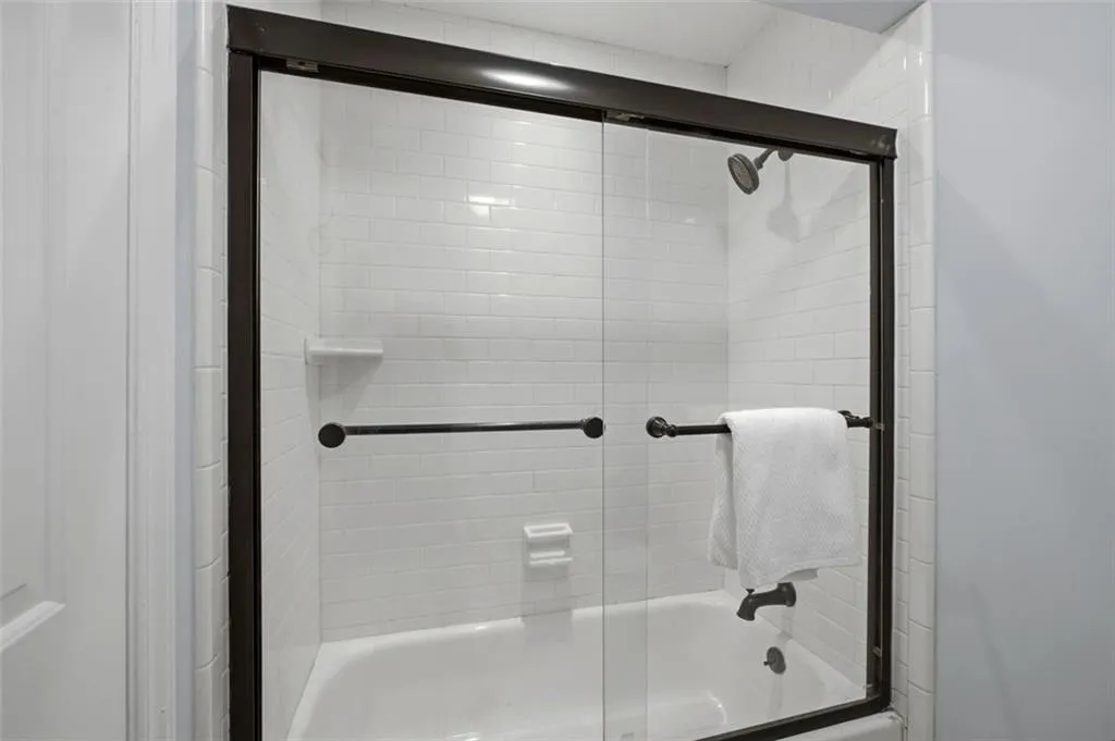 Upstairs guest bathroom