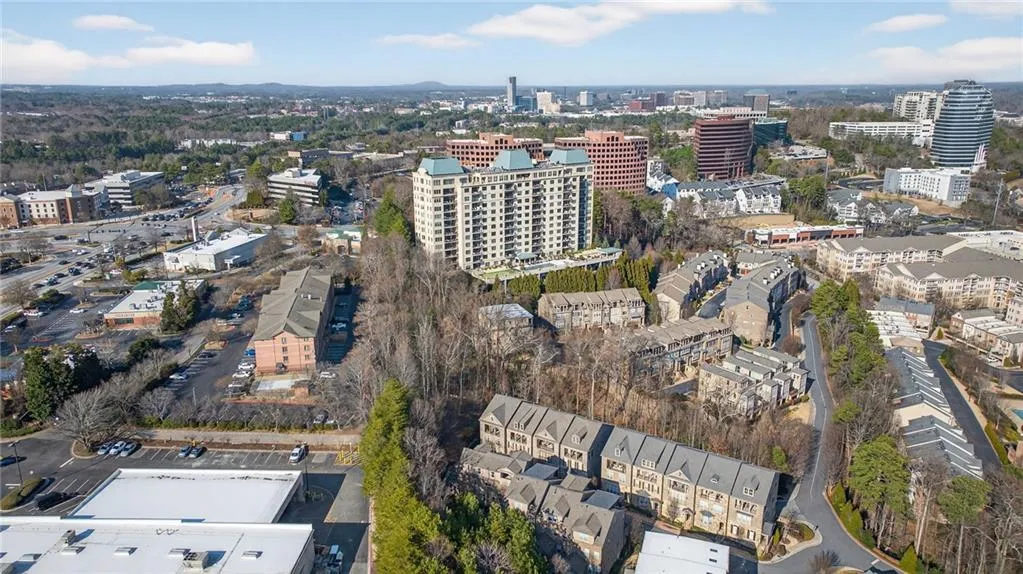 3804 Lookout Perch Lane Se Unit 23, Atlanta, Georgia 30339, 4 Bedrooms Bedrooms, 0 ,4 BathroomsBathrooms,Residential,For Sale,3804 Lookout Perch Lane Se Unit 23,7718306