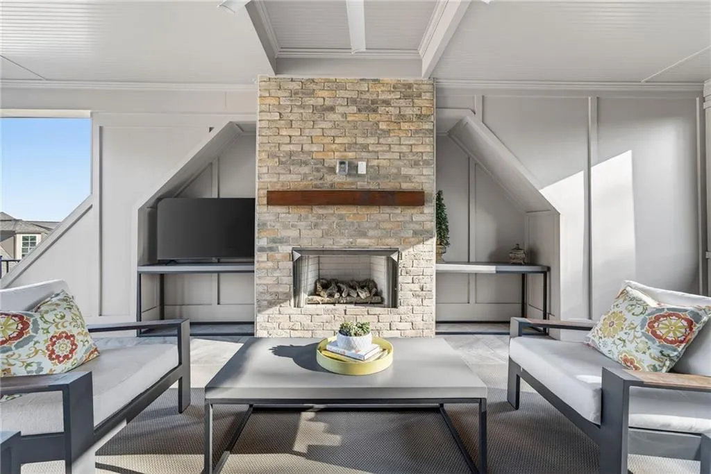 3804 Lookout Perch Lane Se Unit 23, Atlanta, Georgia 30339, 4 Bedrooms Bedrooms, 0 ,4 BathroomsBathrooms,Residential,For Sale,3804 Lookout Perch Lane Se Unit 23,7718306