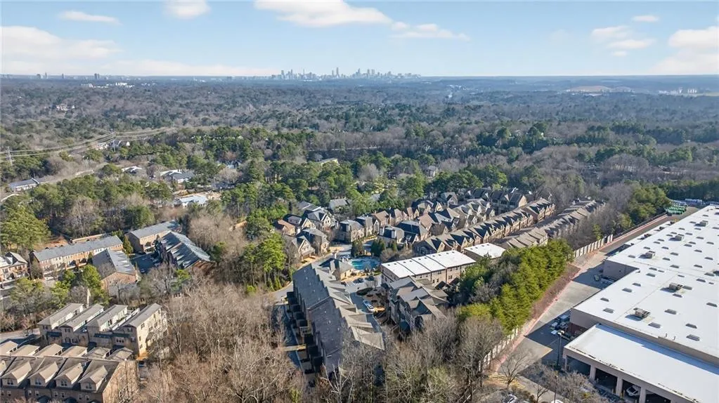 3804 Lookout Perch Lane Se Unit 23, Atlanta, Georgia 30339, 4 Bedrooms Bedrooms, 0 ,4 BathroomsBathrooms,Residential,For Sale,3804 Lookout Perch Lane Se Unit 23,7718306