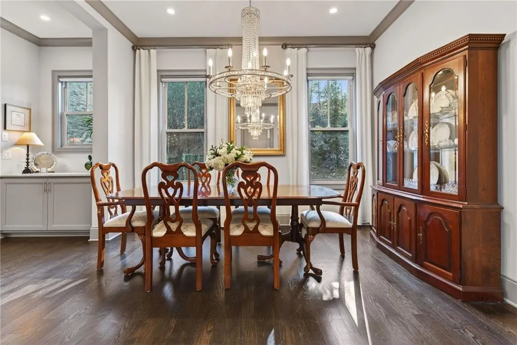 3804 Lookout Perch Lane Se Unit 23, Atlanta, Georgia 30339, 4 Bedrooms Bedrooms, 0 ,4 BathroomsBathrooms,Residential,For Sale,3804 Lookout Perch Lane Se Unit 23,7718306