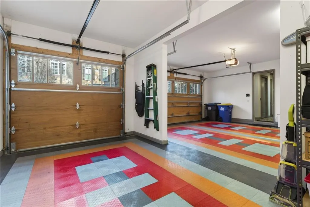 3804 Lookout Perch Lane Se Unit 23, Atlanta, Georgia 30339, 4 Bedrooms Bedrooms, 0 ,4 BathroomsBathrooms,Residential,For Sale,3804 Lookout Perch Lane Se Unit 23,7718306