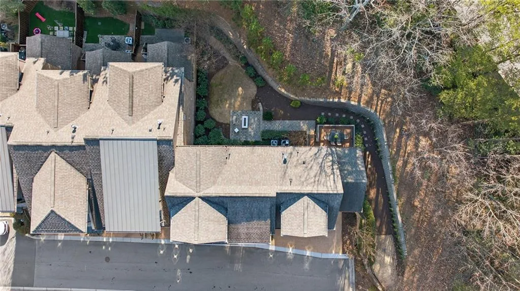 3804 Lookout Perch Lane Se Unit 23, Atlanta, Georgia 30339, 4 Bedrooms Bedrooms, 0 ,4 BathroomsBathrooms,Residential,For Sale,3804 Lookout Perch Lane Se Unit 23,7718306