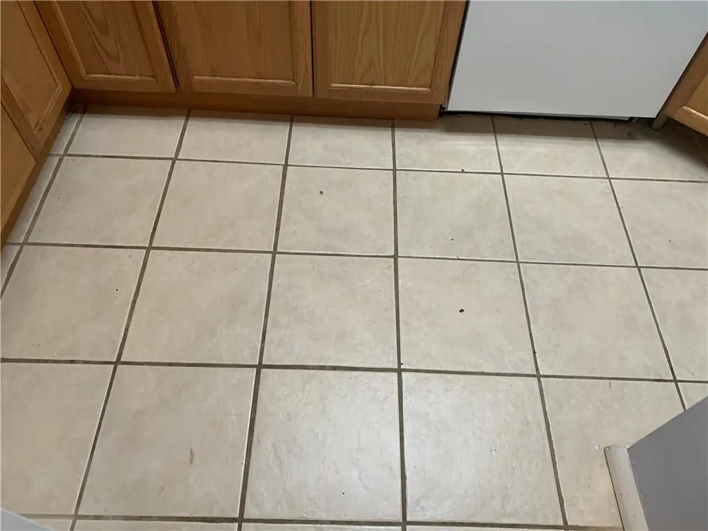 546 Northridge Crossing Drive, Sandy Springs, Georgia 30350, 2 Bedrooms Bedrooms, ,2 BathroomsBathrooms,Residential,Sold,546 Northridge Crossing Drive,6675427