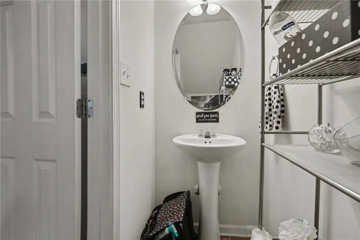 1170