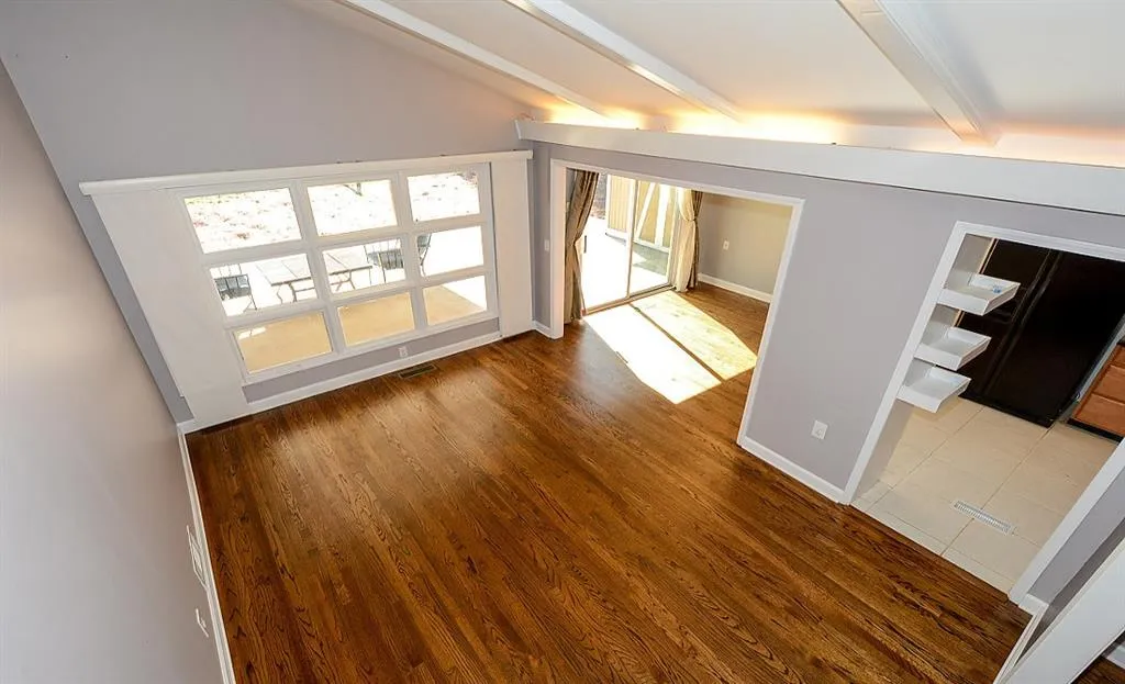 165 Chaseland Road, Sandy Springs, Georgia 30328, 4 Bedrooms Bedrooms, ,2 BathroomsBathrooms,Residential,Sold,165 Chaseland Road,5803970