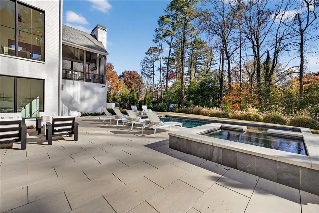 4795 Merlendale Court, Atlanta, Georgia 30327, 5 Bedrooms Bedrooms, ,5 BathroomsBathrooms,Residential,Sold,4795 Merlendale Court,7687002