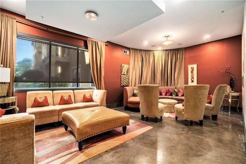 799 Hammond Drive Unit 219, Atlanta, Georgia 30328, 2 Bedrooms Bedrooms, ,2 BathroomsBathrooms,Residential,For Sale,799 Hammond Drive Unit 219,7686623