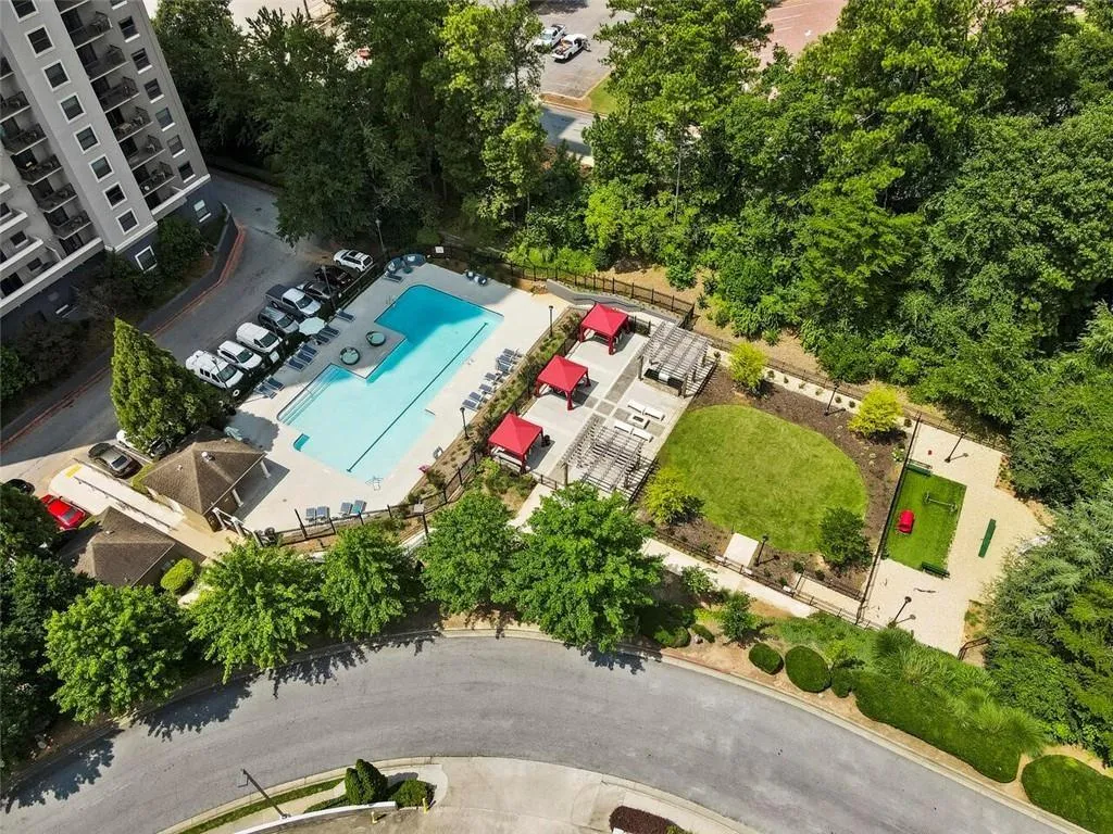 799 Hammond Drive Unit 219, Atlanta, Georgia 30328, 2 Bedrooms Bedrooms, ,2 BathroomsBathrooms,Residential,For Sale,799 Hammond Drive Unit 219,7686623
