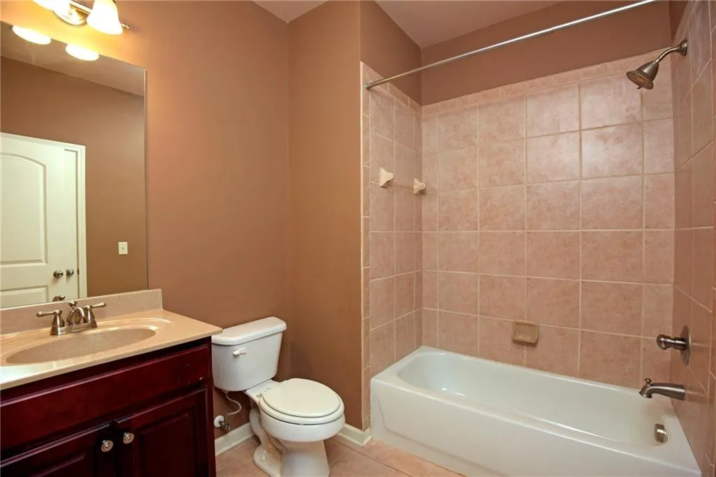 914 Telfair Close, Sandy Springs, Georgia 30350, 3 Bedrooms Bedrooms, ,3 BathroomsBathrooms,Residential,Sold,914 Telfair Close,5792292