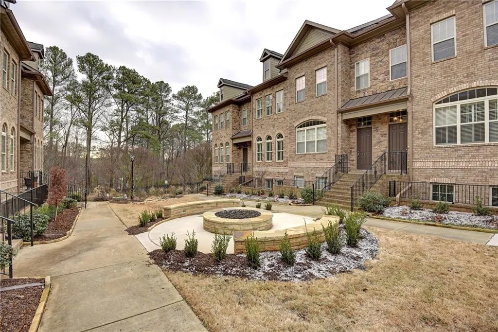 914 Telfair Close, Sandy Springs, Georgia 30350, 3 Bedrooms Bedrooms, ,3 BathroomsBathrooms,Residential,Sold,914 Telfair Close,5792292