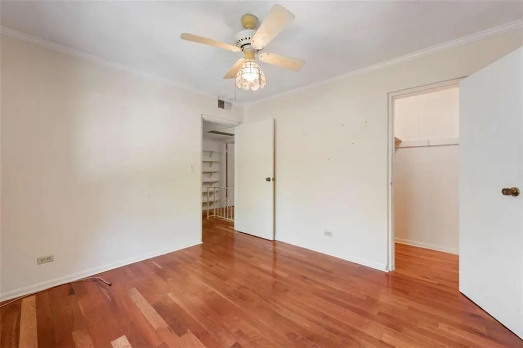 270 Lakemoore Drive Unit B, Atlanta, Georgia 30342, 2 Bedrooms Bedrooms, ,1 BathroomBathrooms,Residential,For Sale,270 Lakemoore Drive Unit B,7627501