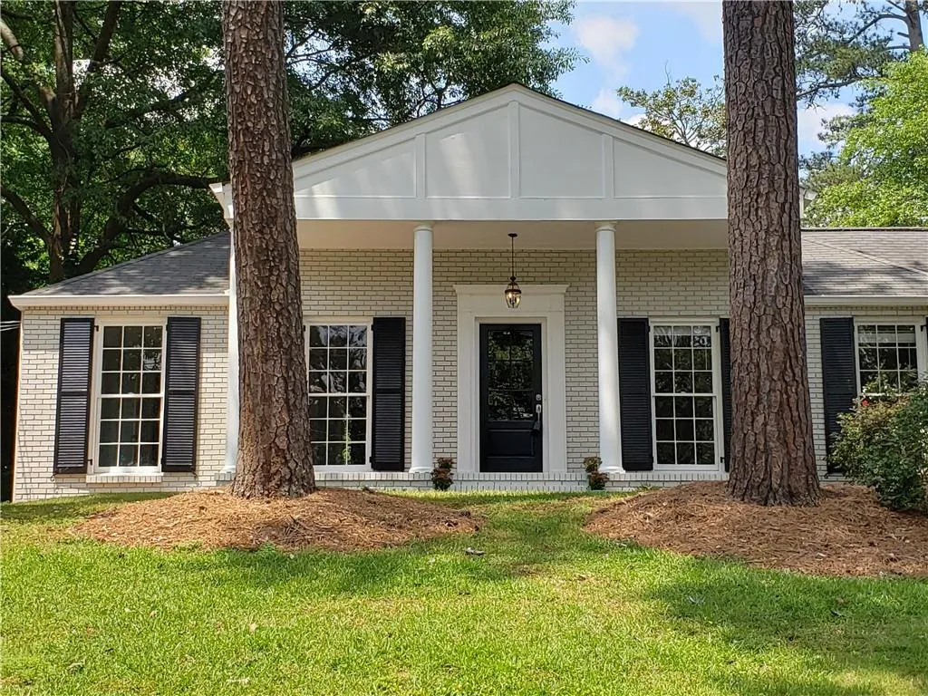450 Pine Forest Road, Sandy Springs, Georgia 30342, 3 Bedrooms Bedrooms, ,2 BathroomsBathrooms,Residential,Sold,450 Pine Forest Road,6555943