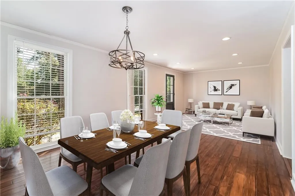 450 Pine Forest Road, Sandy Springs, Georgia 30342, 3 Bedrooms Bedrooms, ,2 BathroomsBathrooms,Residential,Sold,450 Pine Forest Road,6555943