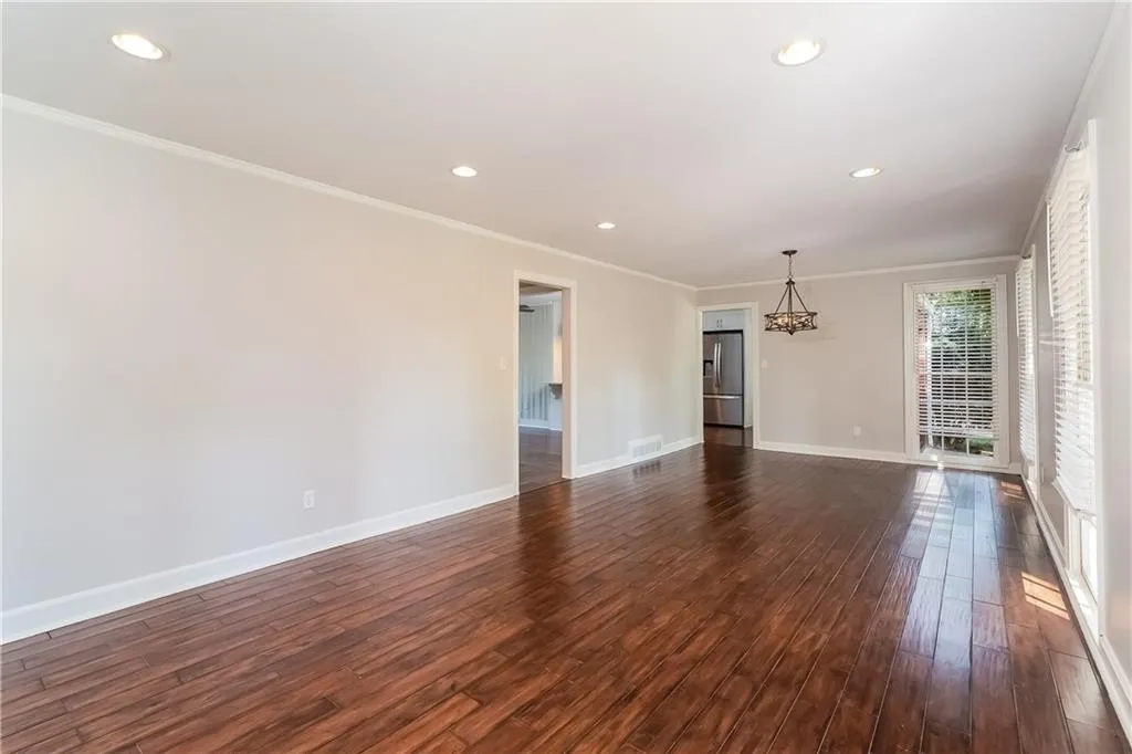 450 Pine Forest Road, Sandy Springs, Georgia 30342, 3 Bedrooms Bedrooms, ,2 BathroomsBathrooms,Residential,Sold,450 Pine Forest Road,6555943