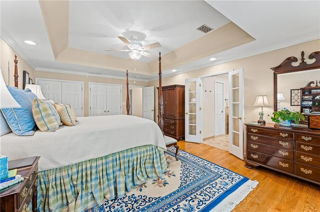 5865 Riverwood Drive, Sandy Springs, Georgia 30328, 4 Bedrooms Bedrooms, ,3 BathroomsBathrooms,Residential,Sold,5865 Riverwood Drive,7072287