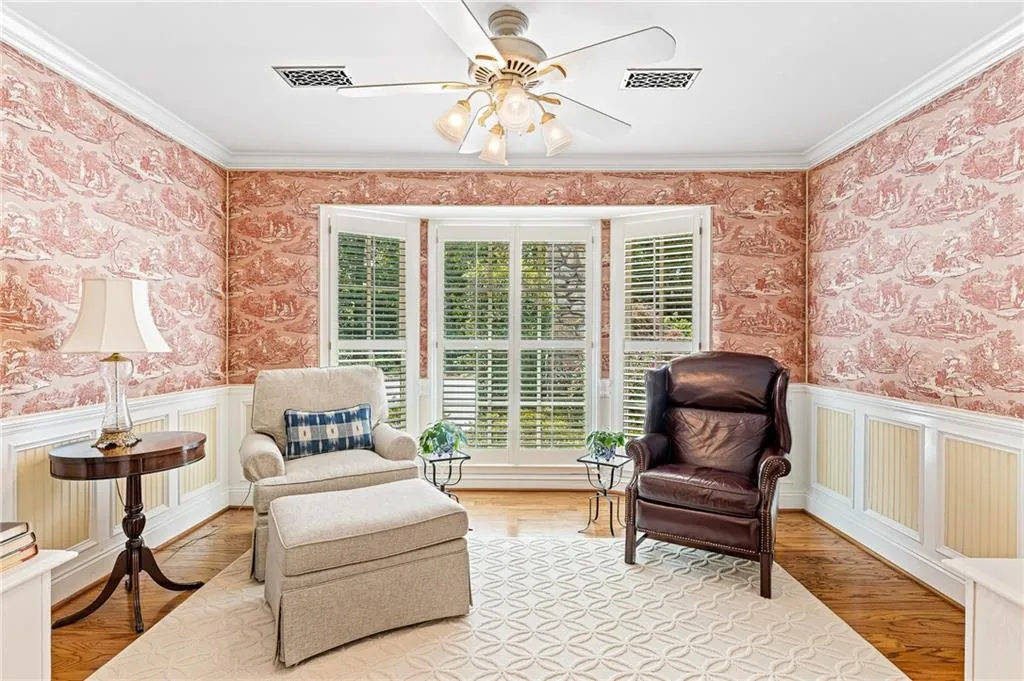 5865 Riverwood Drive, Sandy Springs, Georgia 30328, 4 Bedrooms Bedrooms, ,3 BathroomsBathrooms,Residential,Sold,5865 Riverwood Drive,7072287