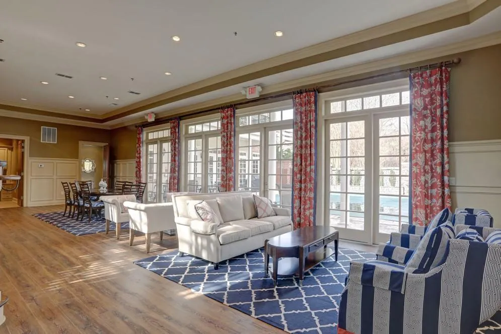 1136 Glenridge Place Unit 1005, Atlanta, Georgia 30342, 1 Bedroom Bedrooms, ,1 BathroomBathrooms,Residential,Sold,1136 Glenridge Place Unit 1005,6599159