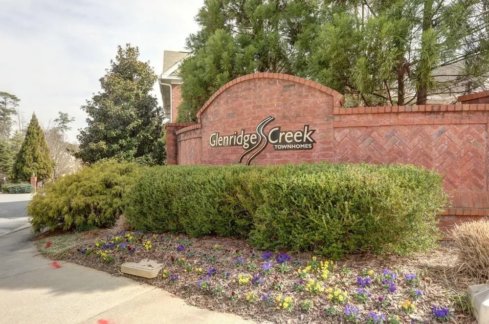 1136 Glenridge Place Unit 1005, Atlanta, Georgia 30342, 1 Bedroom Bedrooms, ,1 BathroomBathrooms,Residential,Sold,1136 Glenridge Place Unit 1005,6599159