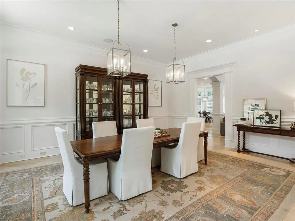 5170 Peachtree Dunwoody Road, Sandy Springs, Georgia 30342, 7 Bedrooms Bedrooms, ,9 BathroomsBathrooms,Residential,Sold,5170 Peachtree Dunwoody Road,6929051