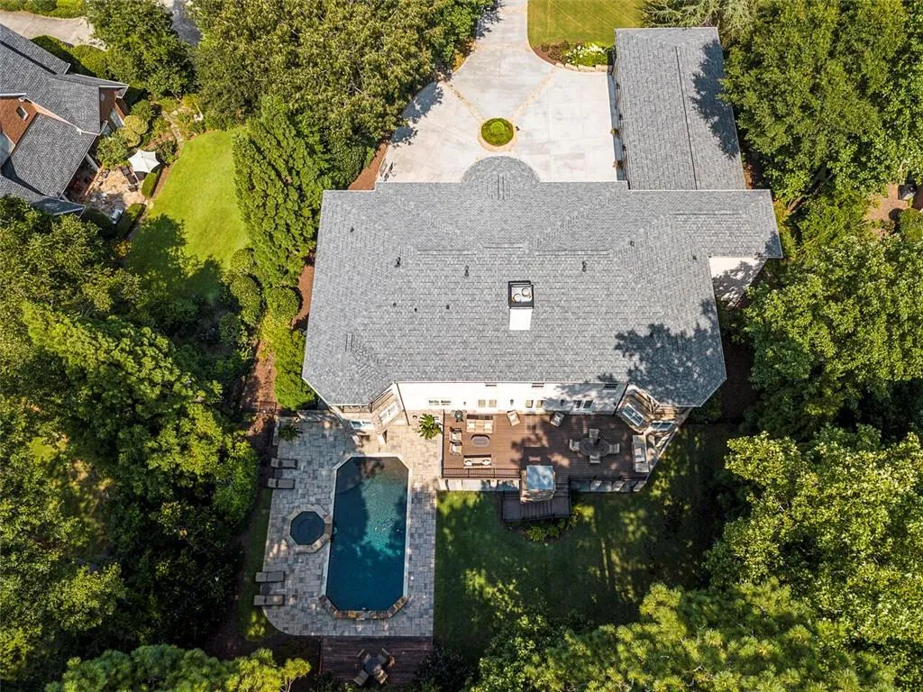 5170 Peachtree Dunwoody Road, Sandy Springs, Georgia 30342, 7 Bedrooms Bedrooms, ,9 BathroomsBathrooms,Residential,Sold,5170 Peachtree Dunwoody Road,6929051