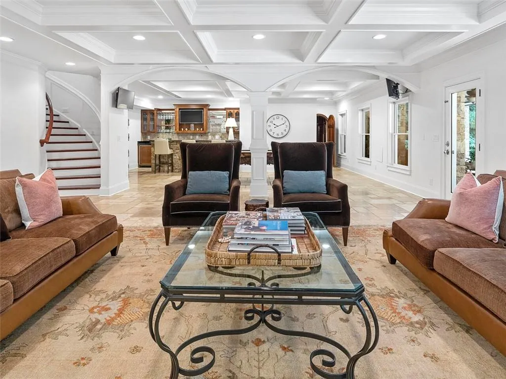 5170 Peachtree Dunwoody Road, Sandy Springs, Georgia 30342, 7 Bedrooms Bedrooms, ,9 BathroomsBathrooms,Residential,Sold,5170 Peachtree Dunwoody Road,6929051