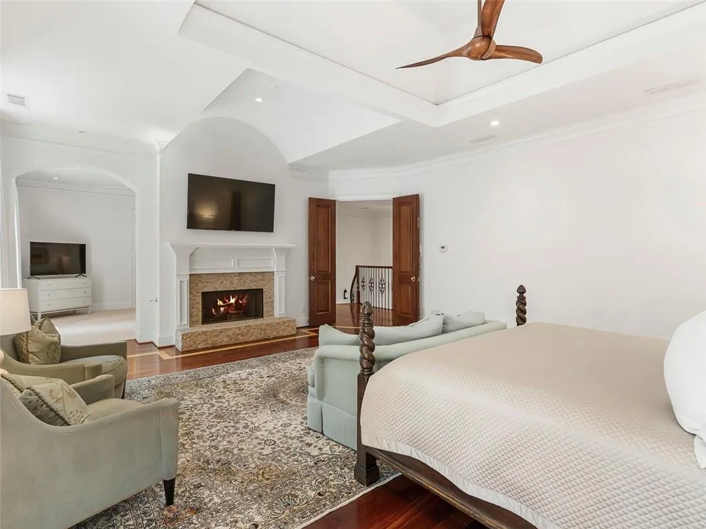 5170 Peachtree Dunwoody Road, Sandy Springs, Georgia 30342, 7 Bedrooms Bedrooms, ,9 BathroomsBathrooms,Residential,Sold,5170 Peachtree Dunwoody Road,6929051