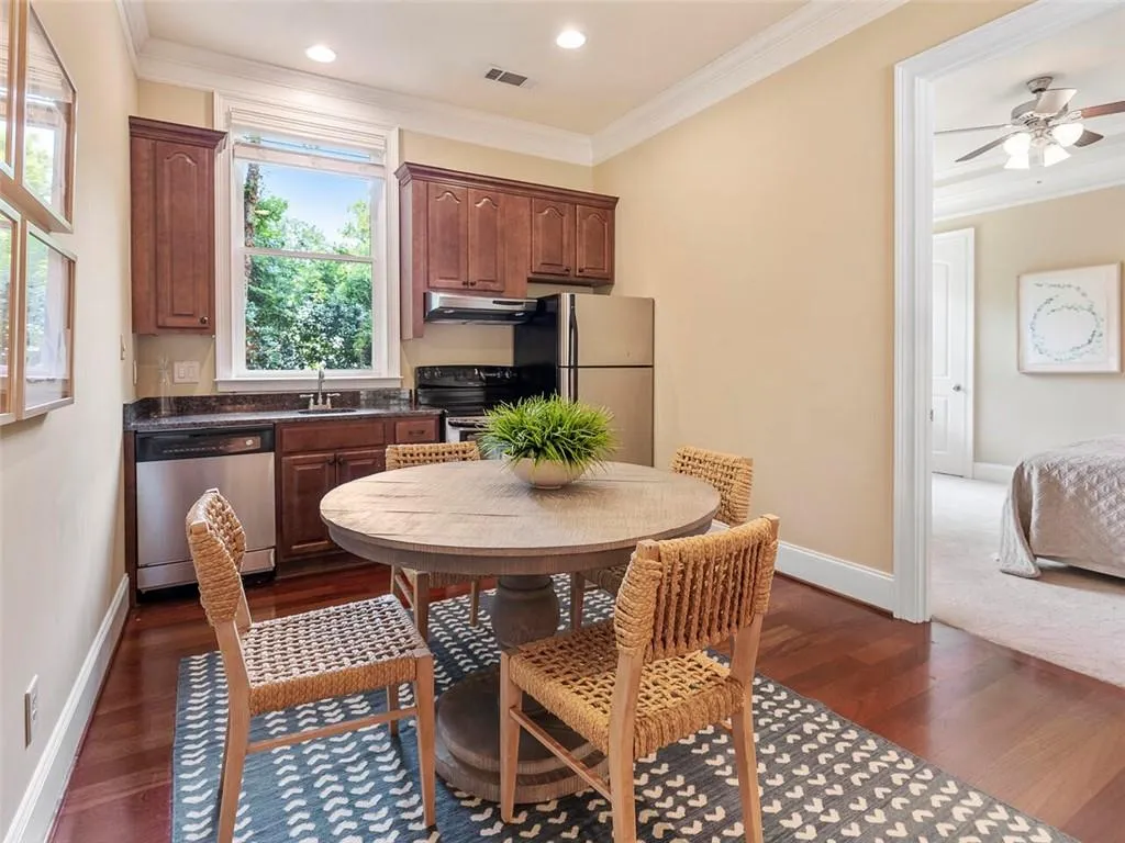 5170 Peachtree Dunwoody Road, Sandy Springs, Georgia 30342, 7 Bedrooms Bedrooms, ,9 BathroomsBathrooms,Residential,Sold,5170 Peachtree Dunwoody Road,6929051