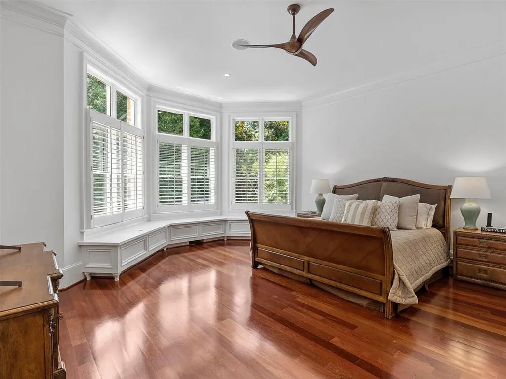 5170 Peachtree Dunwoody Road, Sandy Springs, Georgia 30342, 7 Bedrooms Bedrooms, ,9 BathroomsBathrooms,Residential,Sold,5170 Peachtree Dunwoody Road,6929051