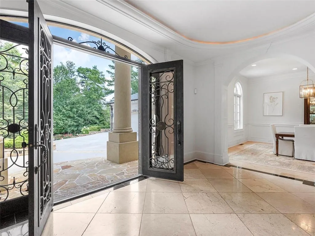 5170 Peachtree Dunwoody Road, Sandy Springs, Georgia 30342, 7 Bedrooms Bedrooms, ,9 BathroomsBathrooms,Residential,Sold,5170 Peachtree Dunwoody Road,6929051