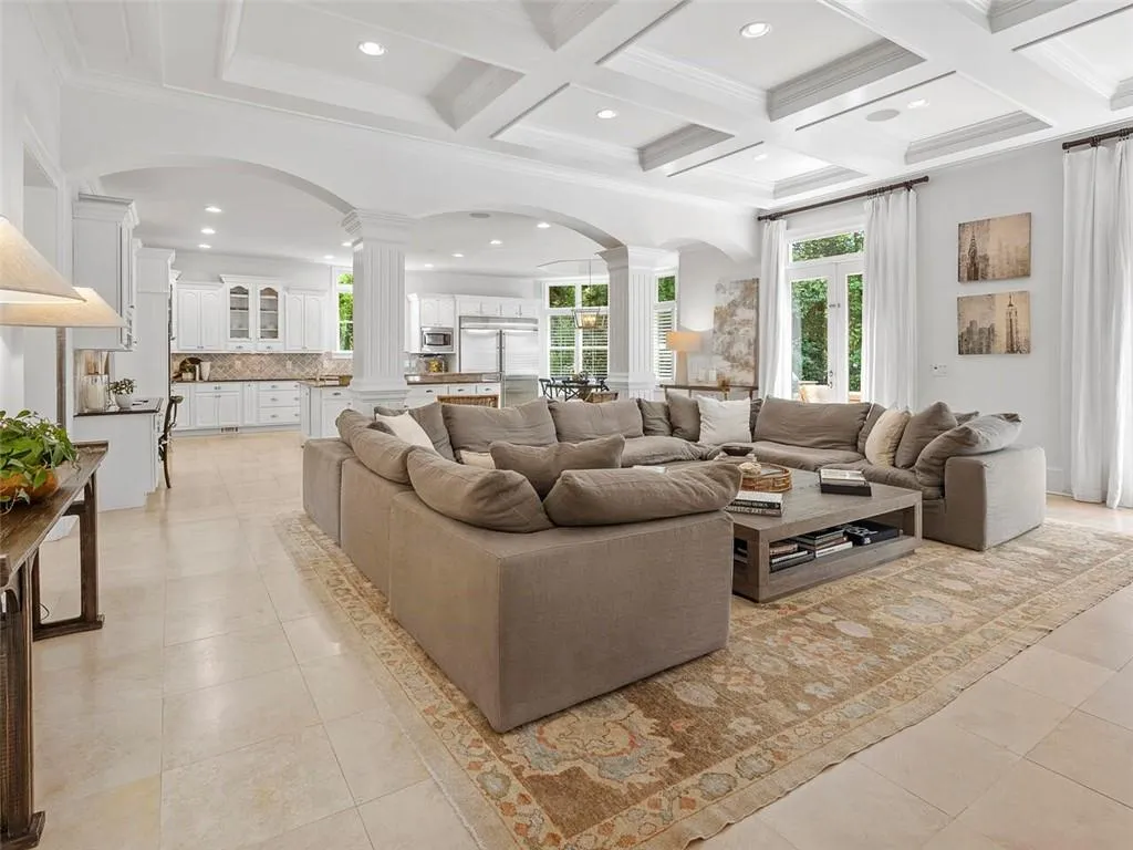 5170 Peachtree Dunwoody Road, Sandy Springs, Georgia 30342, 7 Bedrooms Bedrooms, ,9 BathroomsBathrooms,Residential,Sold,5170 Peachtree Dunwoody Road,6929051