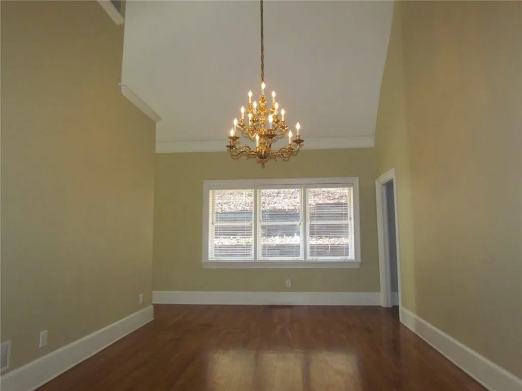 200 Spalding Hills Court, Sandy Springs, Georgia 30350, 4 Bedrooms Bedrooms, ,4 BathroomsBathrooms,Residential,Sold,200 Spalding Hills Court,5947359