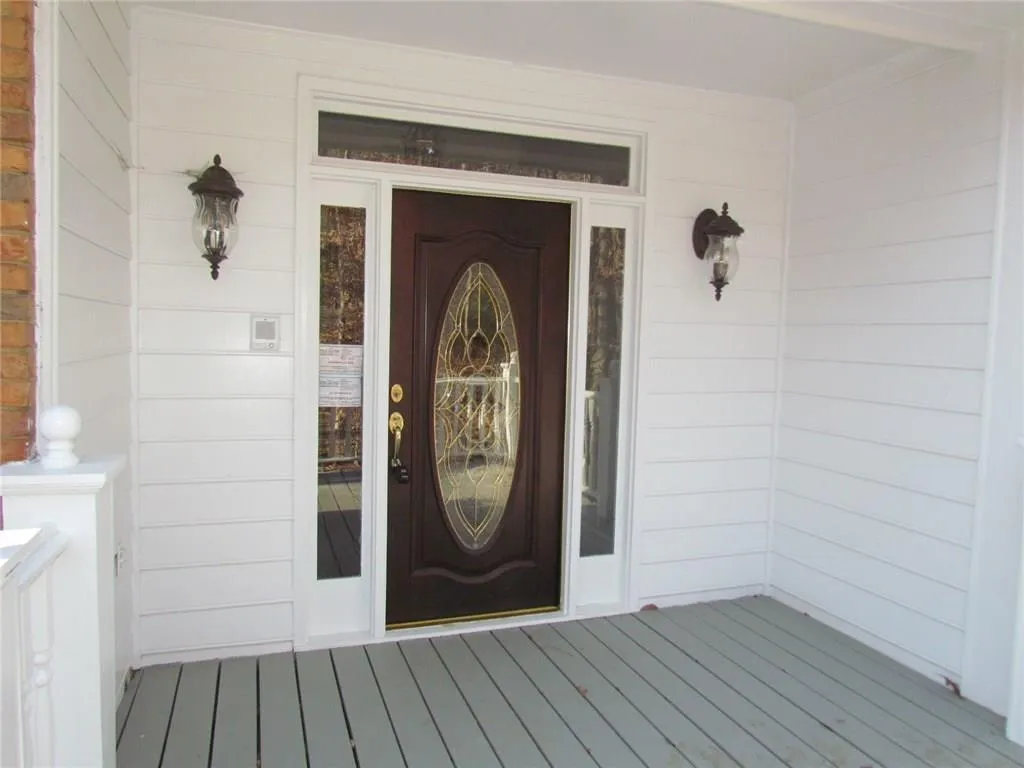 200 Spalding Hills Court, Sandy Springs, Georgia 30350, 4 Bedrooms Bedrooms, ,4 BathroomsBathrooms,Residential,Sold,200 Spalding Hills Court,5947359