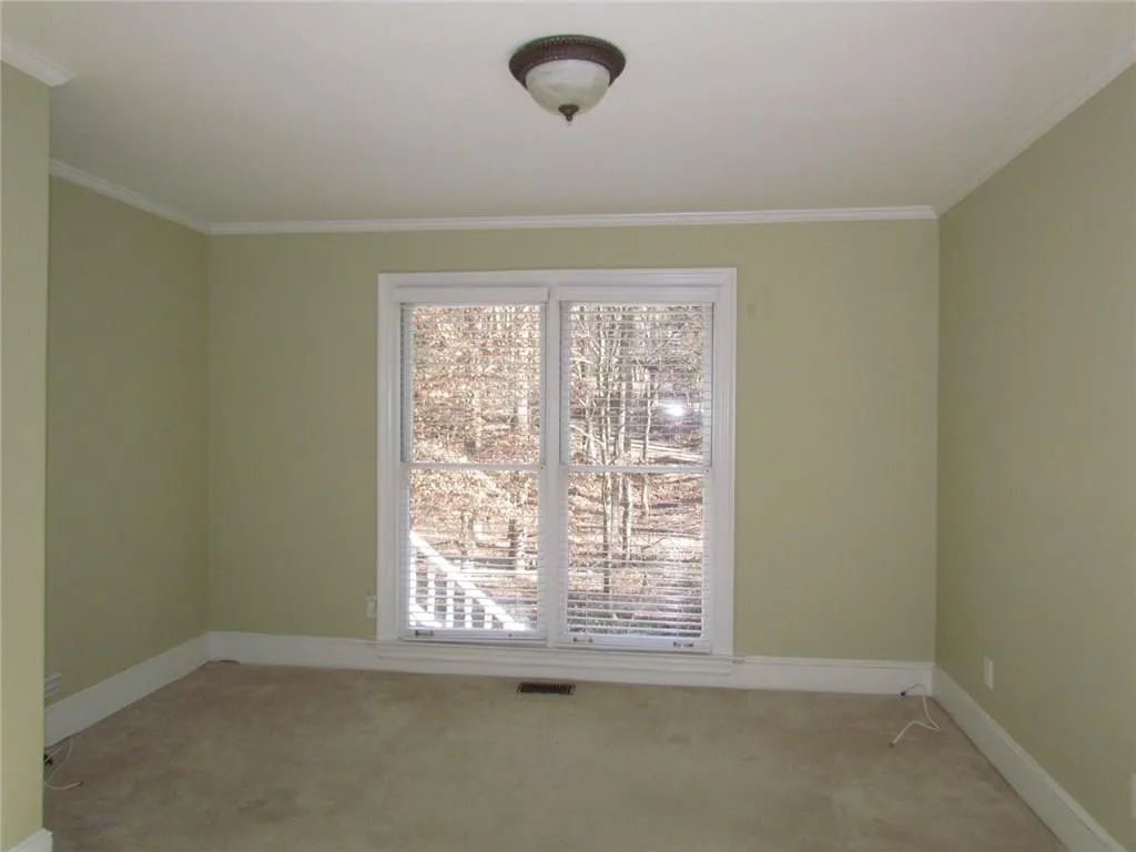 200 Spalding Hills Court, Sandy Springs, Georgia 30350, 4 Bedrooms Bedrooms, ,4 BathroomsBathrooms,Residential,Sold,200 Spalding Hills Court,5947359