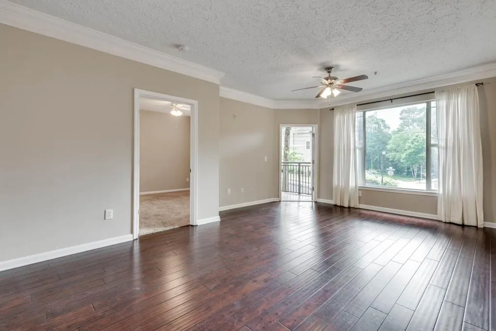 5559 Glenridge Drive Unit 2108, Atlanta, Georgia 30342, 2 Bedrooms Bedrooms, ,2 BathroomsBathrooms,Residential,Sold,5559 Glenridge Drive Unit 2108,6905874