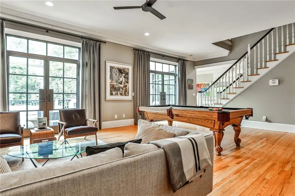 2696 Ellwood Drive Ne, Atlanta, Georgia 30305, 5 Bedrooms Bedrooms, ,4 BathroomsBathrooms,Residential,For Sale,2696 Ellwood Drive Ne,7664124