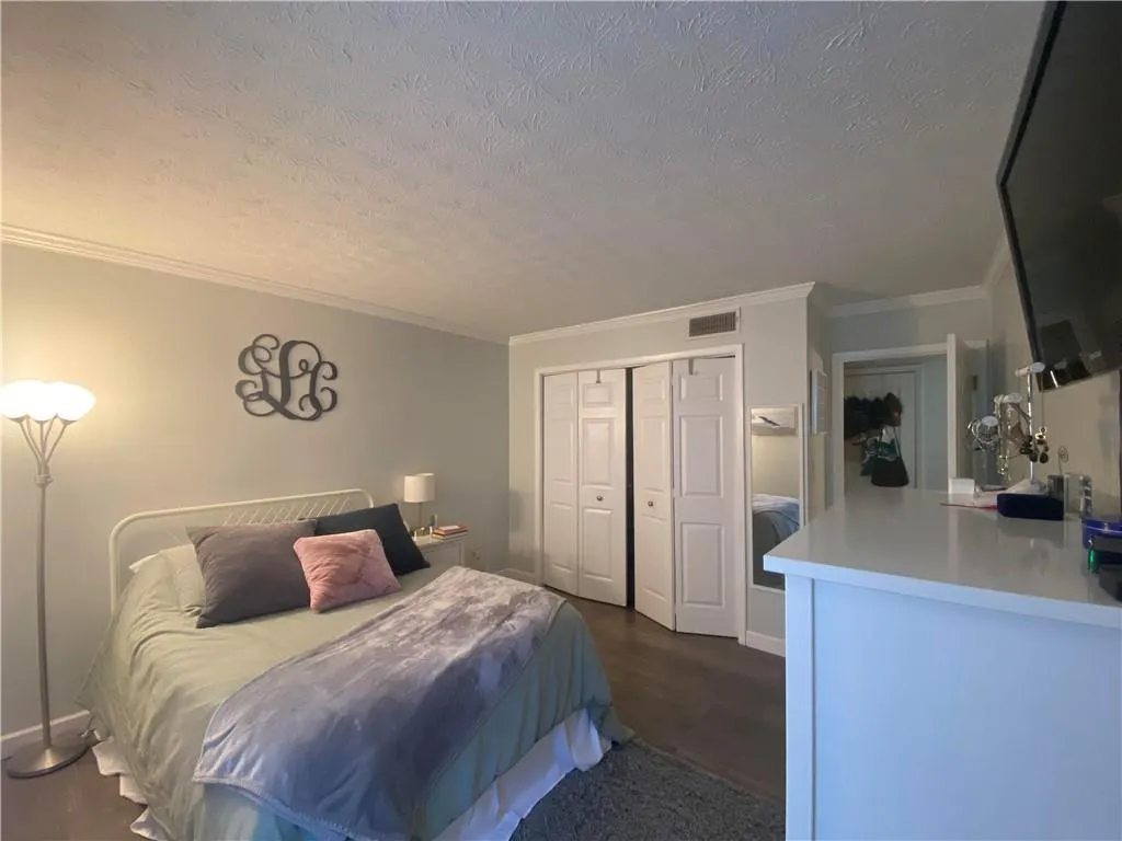 605 River Run Drive, Sandy Springs, Georgia 30350, 1 Bedroom Bedrooms, ,1 BathroomBathrooms,Residential,Sold,605 River Run Drive,7037406