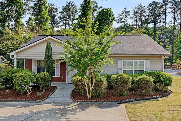 90 Kerwood Court, Austell, Georgia 30168