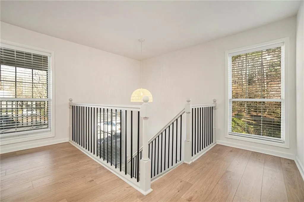 2901 Lenox Road Ne Unit 901, Atlanta, Georgia 30324, 2 Bedrooms Bedrooms, ,1 BathroomBathrooms,Residential,For Sale,2901 Lenox Road Ne Unit 901,7638313