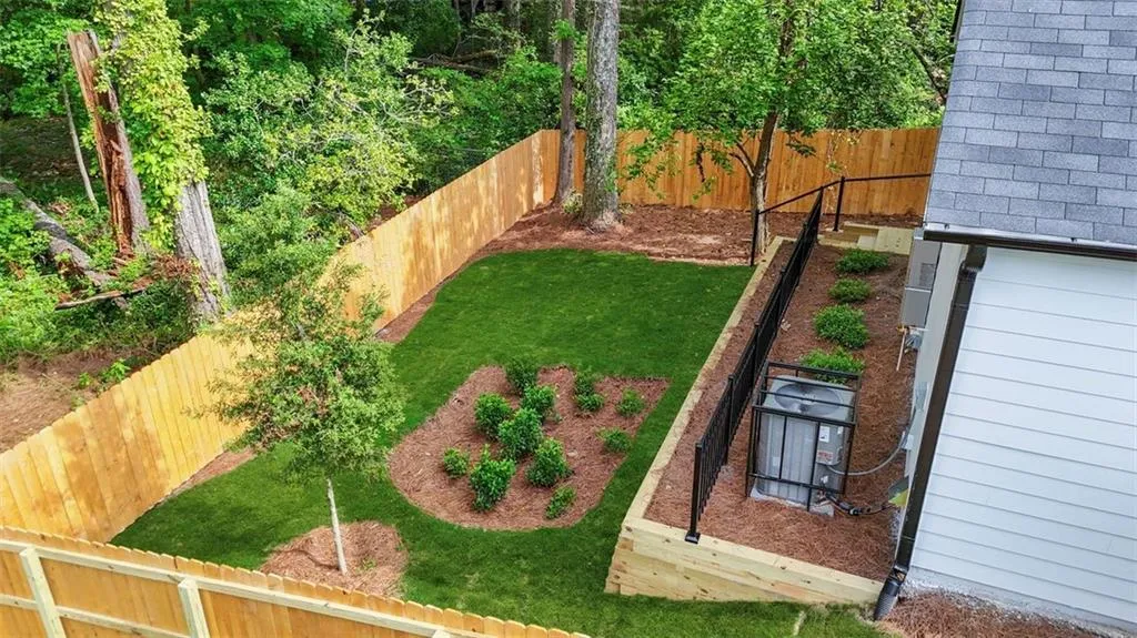 581 Woods Drive Nw, Atlanta, Georgia 30318, 3 Bedrooms Bedrooms, ,2 BathroomsBathrooms,Residential,For Sale,581 Woods Drive Nw,7648966