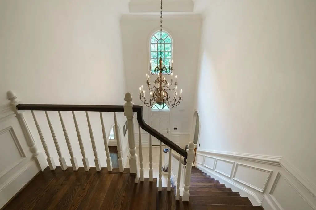 7875 Landowne Drive, Sandy Springs, Georgia 30350, 5 Bedrooms Bedrooms, ,4 BathroomsBathrooms,Residential,Sold,7875 Landowne Drive,6876880