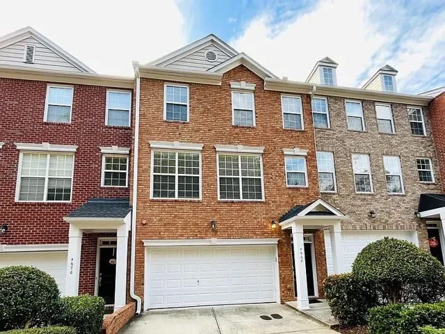 4668 Creekside Villas Way Se, Smyrna, Georgia 30082