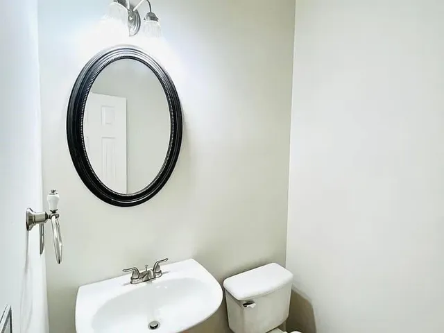 1170