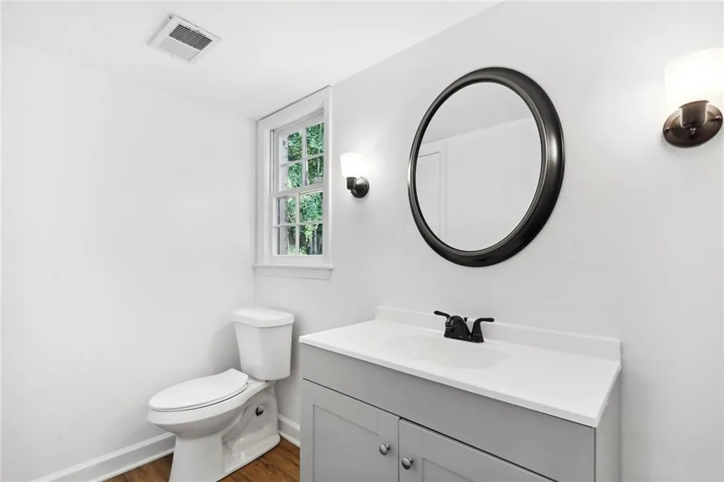 790 Sudbury Road, Atlanta, Georgia 30328, 4 Bedrooms Bedrooms, ,3 BathroomsBathrooms,Residential,Sold,790 Sudbury Road,7119210