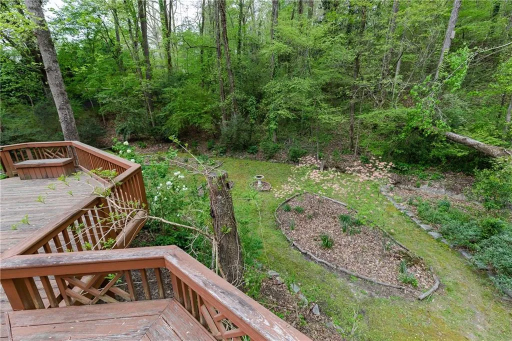 5110 Marbury Circle, Sandy Springs, Georgia 30327, 4 Bedrooms Bedrooms, ,3 BathroomsBathrooms,Residential,Sold,5110 Marbury Circle,6638032