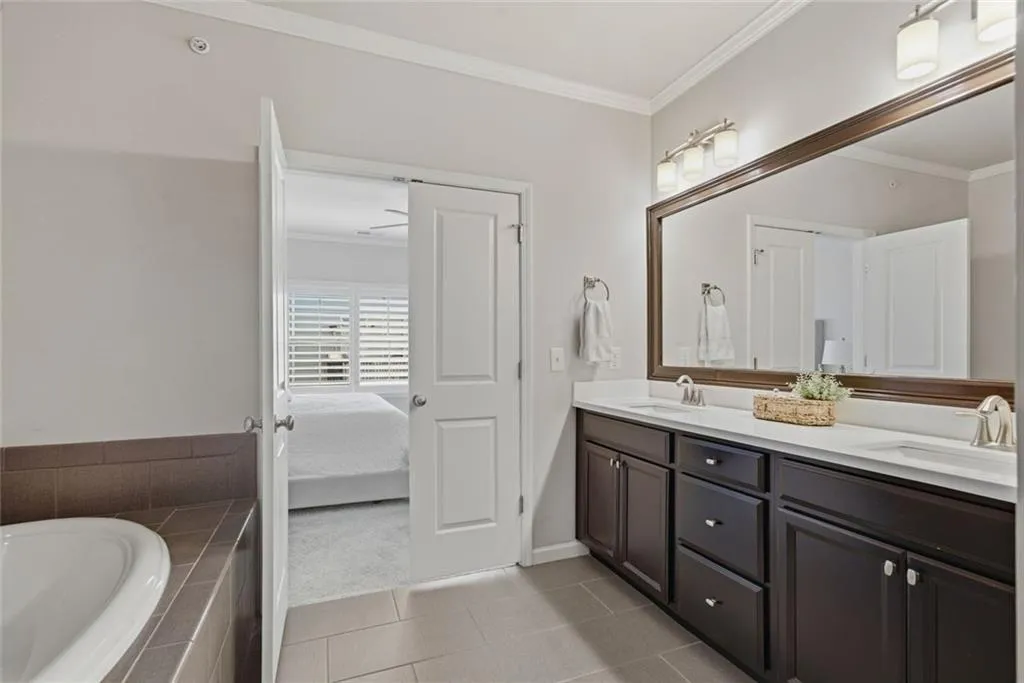 965 Thibideau Court, Atlanta, Georgia 30328, 3 Bedrooms Bedrooms, ,3 BathroomsBathrooms,Residential,For Sale,965 Thibideau Court,7750272